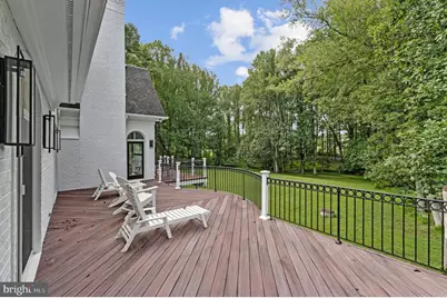 310 Springvale Road, Great Falls, VA 22066 - Photo 89