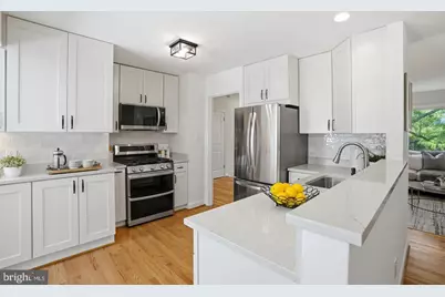 8410 Bound Brook Lane, Alexandria, VA 22309 - Photo 15