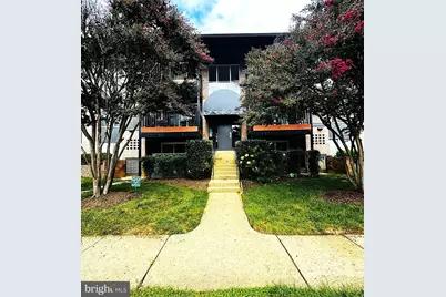202 Park Terrace Court SE #21, Vienna, VA 22180 - Photo 1