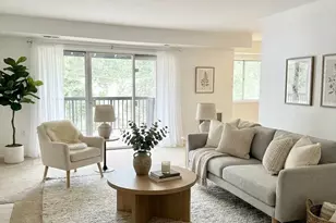 202 Park Terrace Ct SE, Vienna, VA 22180 - Photo 3