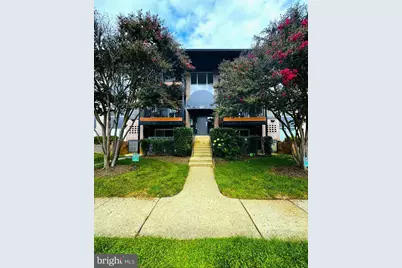 202 Park Terrace Court SE #21, Vienna, VA 22180 - Photo 1