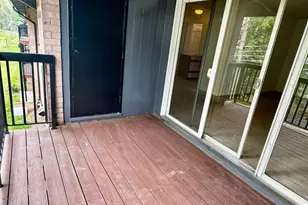202 Park Terrace Ct SE, Vienna, VA 22180 - Photo 17