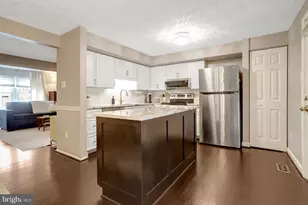 7418 Golden Horseshoe, Springfield, VA 22153 - Photo 3