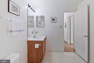 1451 Cedar Ave, McLean, VA 22101 - Photo 33