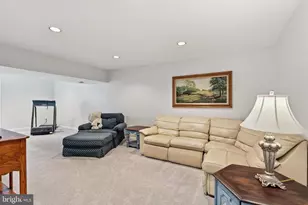 808 Autumn Breeze Ct, Herndon, VA 20170 - Photo 35