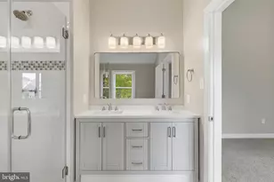 14141 Betsy Ross Ln, Centreville, VA 20121 - Photo 19