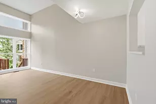 14141 Betsy Ross Ln, Centreville, VA 20121 - Photo 11