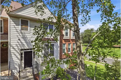 14141 Betsy Ross Lane, Centreville, VA 20121 - Photo 3
