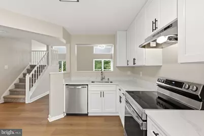 14141 Betsy Ross Lane, Centreville, VA 20121 - Photo 13