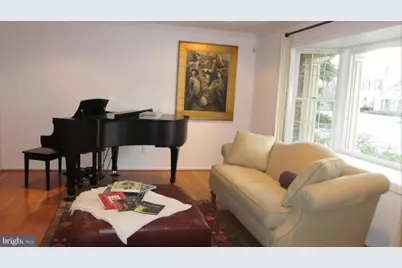 2211 Goldentree Way, Vienna, VA 22182 - Photo 5
