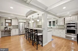 1825 Dalmation Dr, McLean, VA 22101 - Photo 15