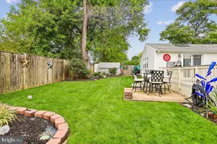 14705 Algretus Dr, Centreville, VA 20120 - Photo 5