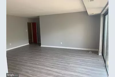 6141 Leesburg Pike #509, Falls Church, VA 22041 - Photo 9