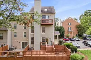 7561 Chrisland Cv Cove, Falls Church, VA 22042 - Photo 3