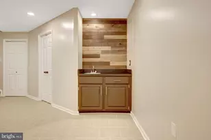 11992 Sentinel Point Ct, Reston, VA 20191 - Photo 35