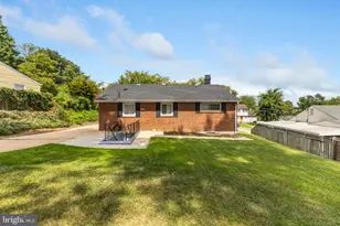 3709 Heather Ct, Alexandria, VA 22310 - Photo 7
