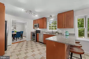 6520 White Post Rd, Centreville, VA 20121 - Photo 13