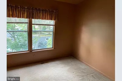9617 Pierrpont Street, Burke, VA 22015 - Photo 19