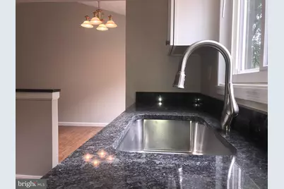 3852 Beech Down Drive, Chantilly, VA 20151 - Photo 7
