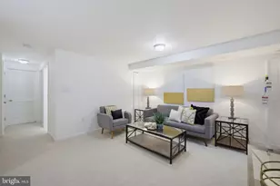 6048 Raina Dr, Centreville, VA 20120 - Photo 33