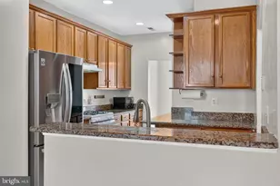 5950 Ians Way, Alexandria, VA 22315 - Photo 13