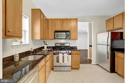 1511 N Point Drive #201, Reston, VA 20194 - Photo 15