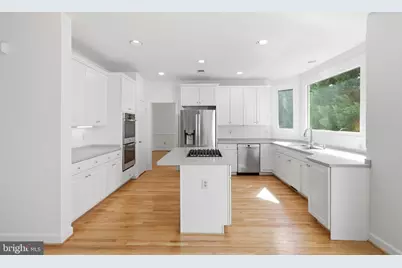 10160 Palmer Drive, Oakton, VA 22124 - Photo 13