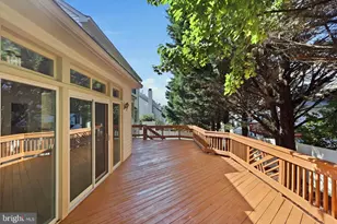 10160 Palmer Dr, Oakton, VA 22124 - Photo 47