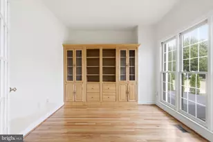 10160 Palmer Dr, Oakton, VA 22124 - Photo 7