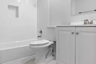 1318 Garden Wall Cir, Reston, VA 20194 - Photo 17