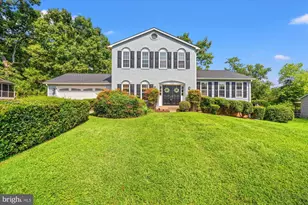 1920 Windmill Ln, Alexandria, VA 22307 - Photo 1