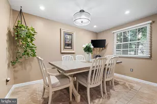 5300 Harbor Ct Dr W, Alexandria, VA 22315 - Photo 13