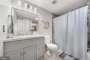 5300 Harbor Ct Dr W, Alexandria, VA 22315 - Photo 19