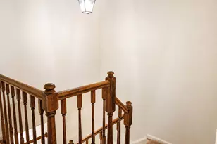2723 Manorhaven Ct, Alexandria, VA 22306 - Photo 7