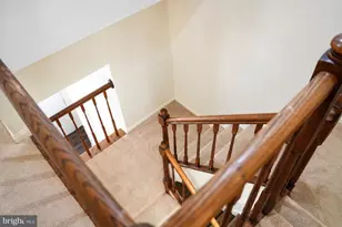 2723 Manorhaven Ct, Alexandria, VA 22306 - Photo 15