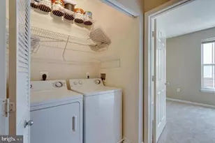 2765 Centerboro Dr, Vienna, VA 22181 - Photo 11