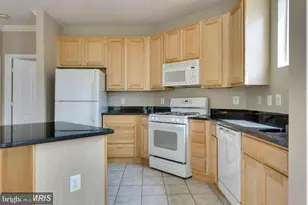 2765 Centerboro Dr, Vienna, VA 22181 - Photo 3