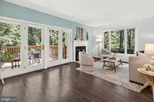 12500 N Lake Ct, Fairfax, VA 22033 - Photo 9