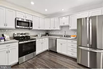 12500 N Lake Court, Fairfax, VA 22033 - Photo 23