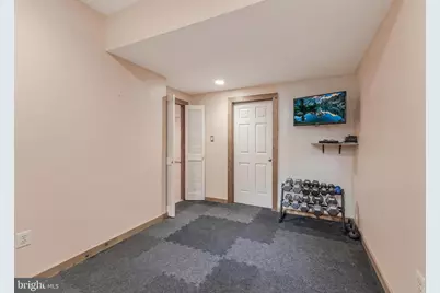10898 Woodleaf Lane, Great Falls, VA 22066 - Photo 49