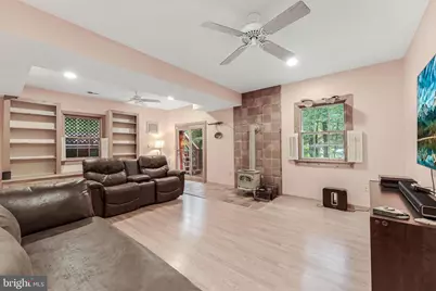 10898 Woodleaf Lane, Great Falls, VA 22066 - Photo 45