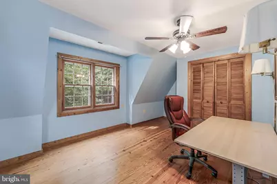 10898 Woodleaf Lane, Great Falls, VA 22066 - Photo 33