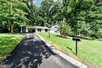 5012 Dodson Drive, Annandale, VA 22003 - Photo 3