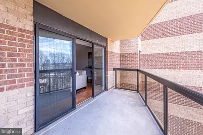 8370 Greensboro Drive #516, McLean, VA 22102 - Photo 3