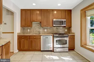 7416 Spring Tree Dr, Springfield, VA 22153 - Photo 17