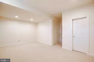 4506 Arniel Pl, Fairfax, VA 22030 - Photo 71