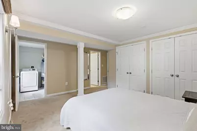 9641 Cinnamon Creek Drive, Vienna, VA 22182 - Photo 31