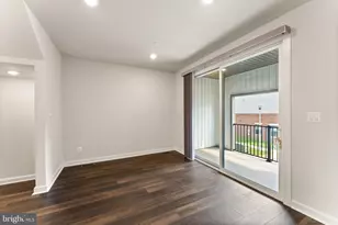 12994 Hattontown Square, Herndon, VA 20171 - Photo 23