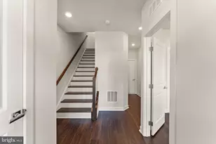 12994 Hattontown Square, Herndon, VA 20171 - Photo 5