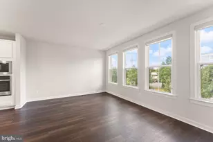 12994 Hattontown Square, Herndon, VA 20171 - Photo 19